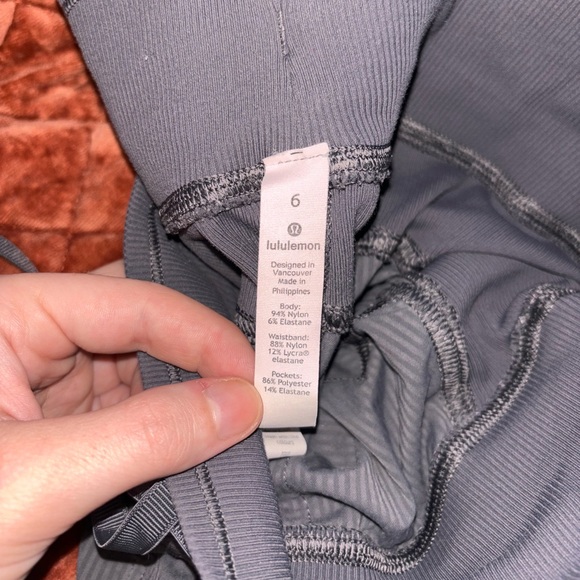 Lululemon jogger pants - Picture 3 of 3